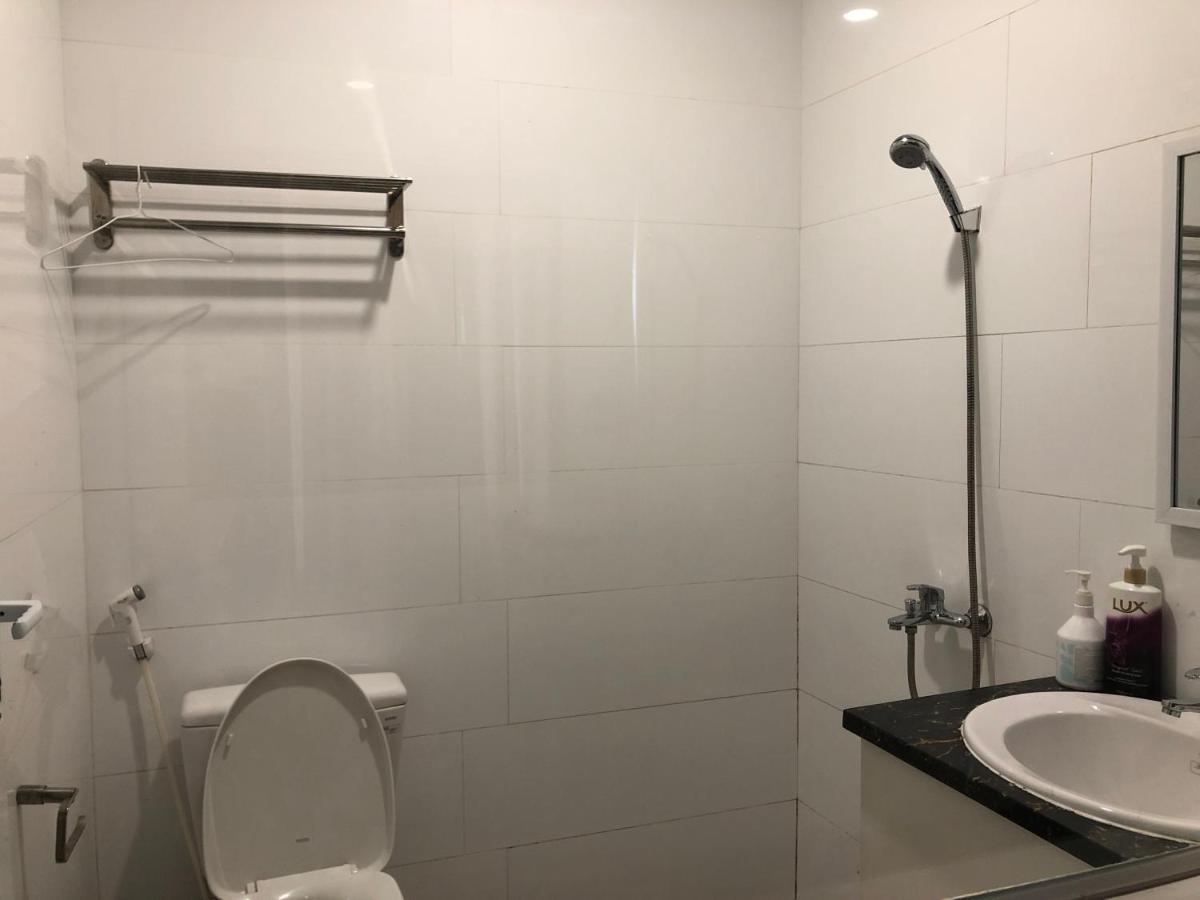 Aan Lộc Phú *